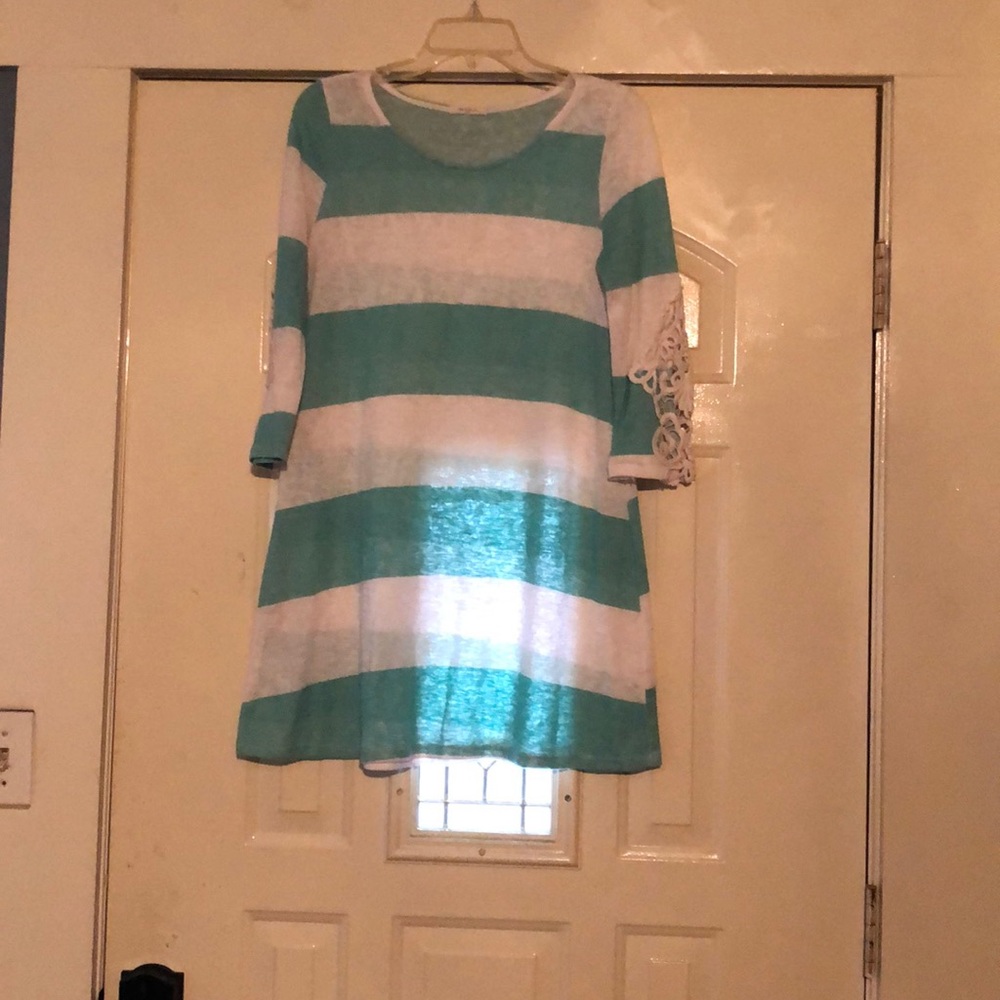 Ladies tunic 12 pm‎